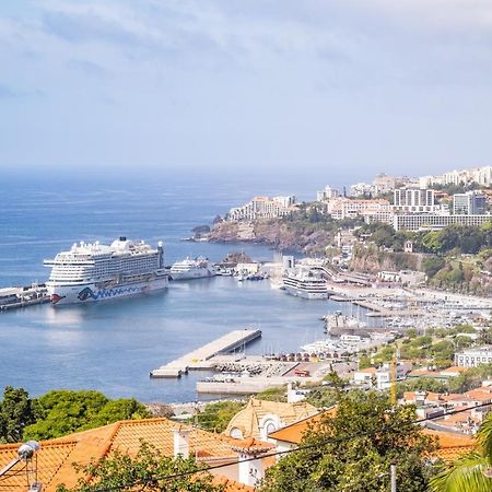 Villa Uptown Sea View By Madeira Sun Travel à Funchal  Extérieur photo